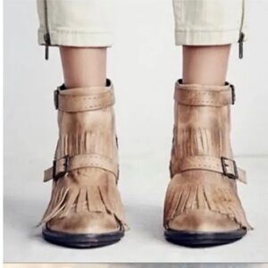 Free People | Tan leather block heel fringe boho western booties size 9